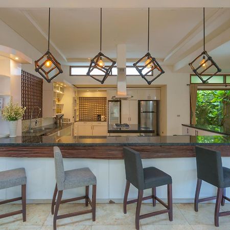 Villa Kaira Estate Canggu Eksteriør bilde