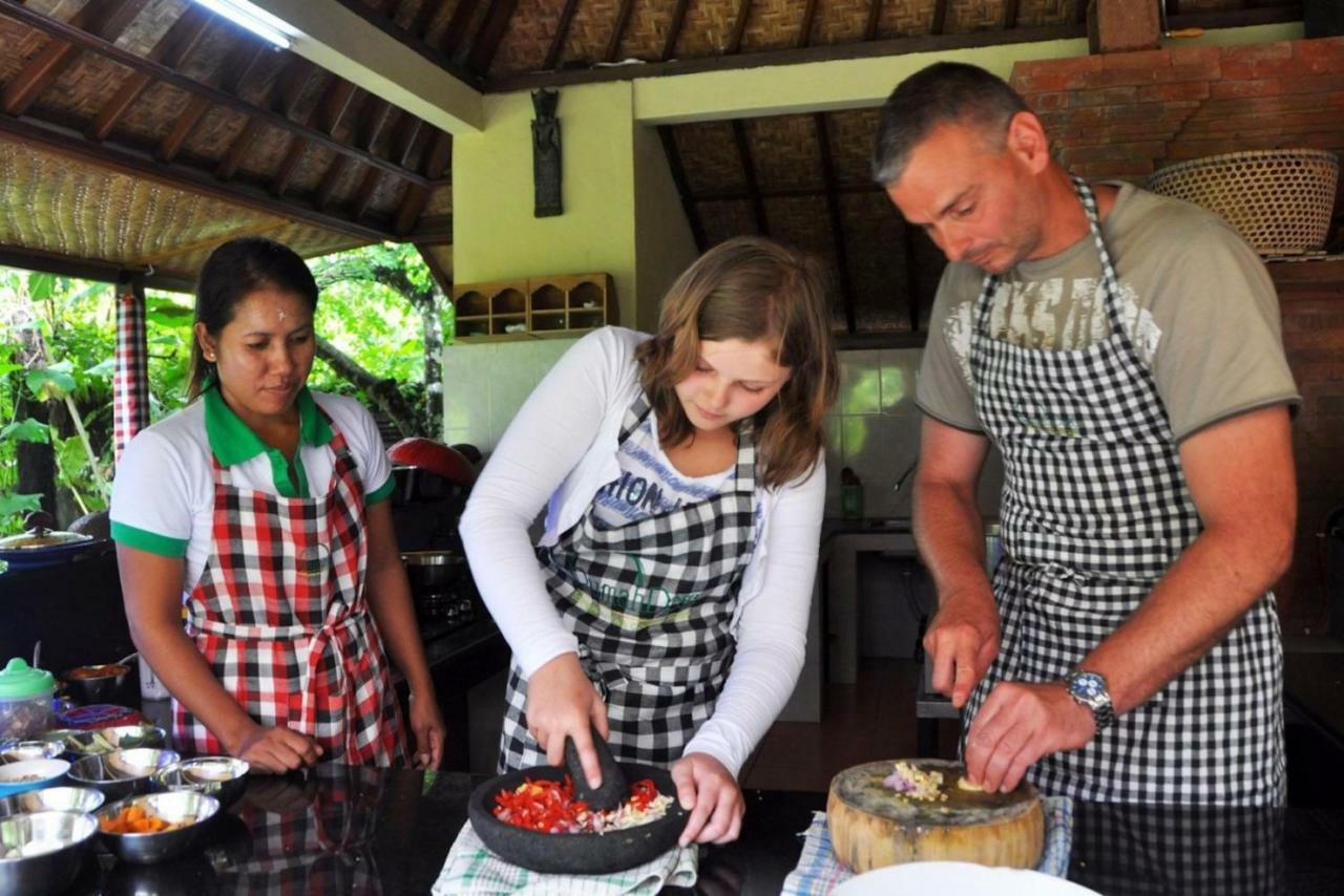 Villa Kaira Estate Canggu Eksteriør bilde